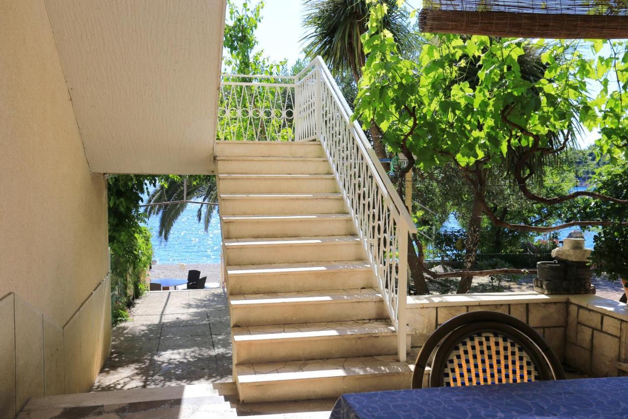 Apartments By The Sea Stanici, Omis - 1031 Tice Eksteriør billede